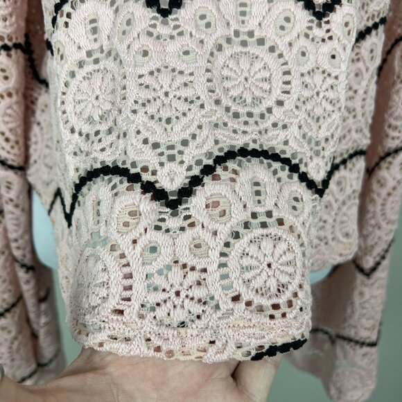 Maverick The Collection Sweater Top Womens Large Crochet Lace Bell Sleeve Boho L - Picture 5 of 10